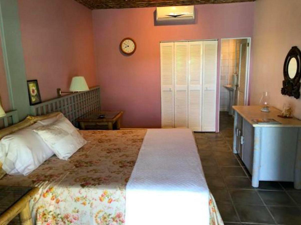 Bequia Beachfront Villa Hotel Friendship Екстериор снимка
