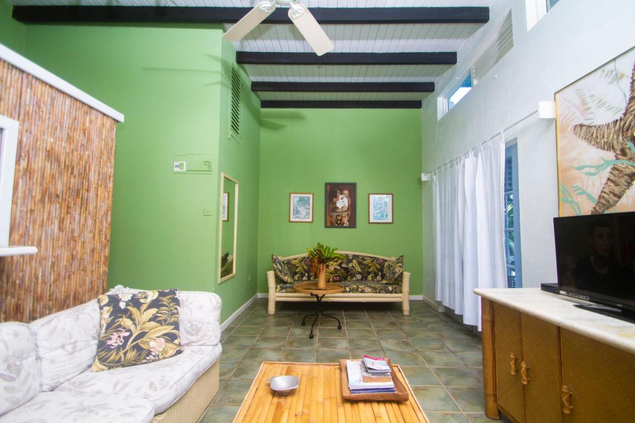 Bequia Beachfront Villa Hotel Friendship Екстериор снимка