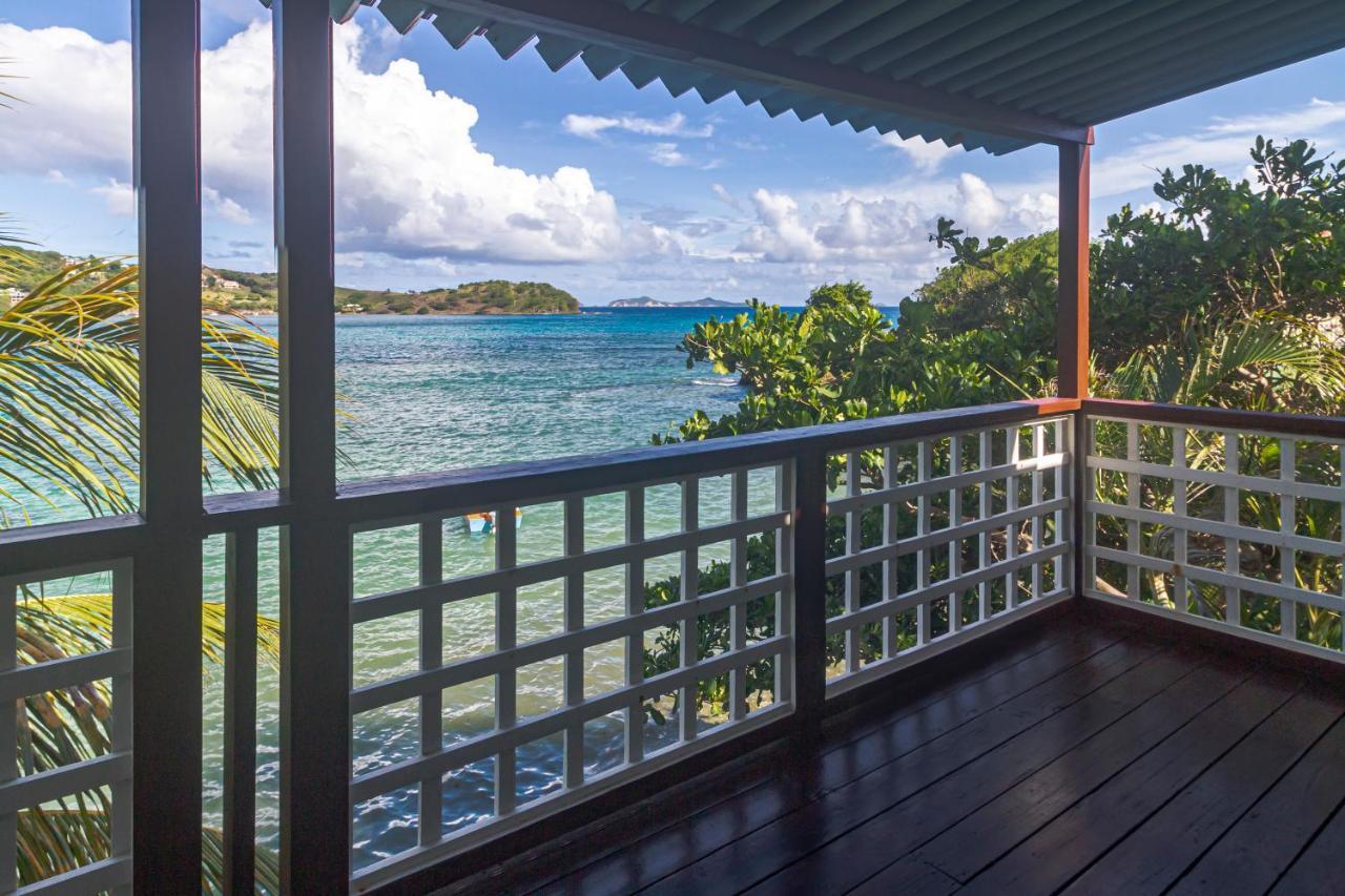 Bequia Beachfront Villa Hotel Friendship Екстериор снимка