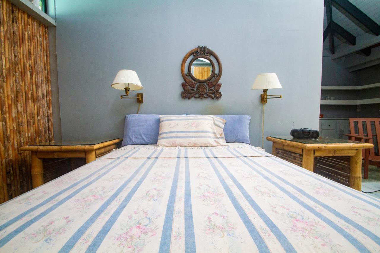 Bequia Beachfront Villa Hotel Friendship Екстериор снимка