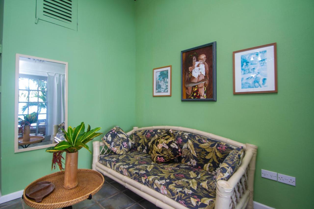 Bequia Beachfront Villa Hotel Friendship Екстериор снимка